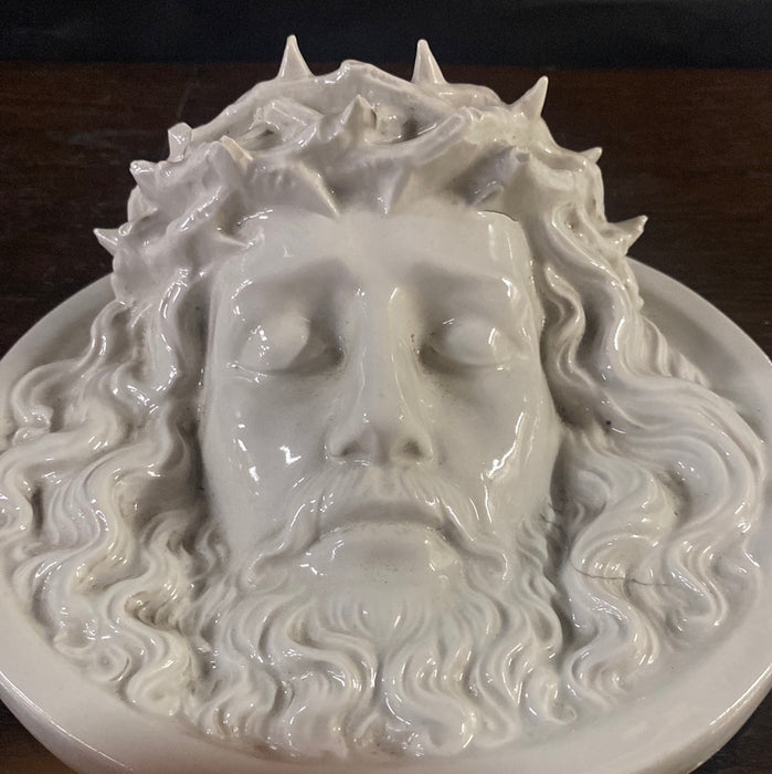 ROUND PORCELAIN JESUS PLAQUE