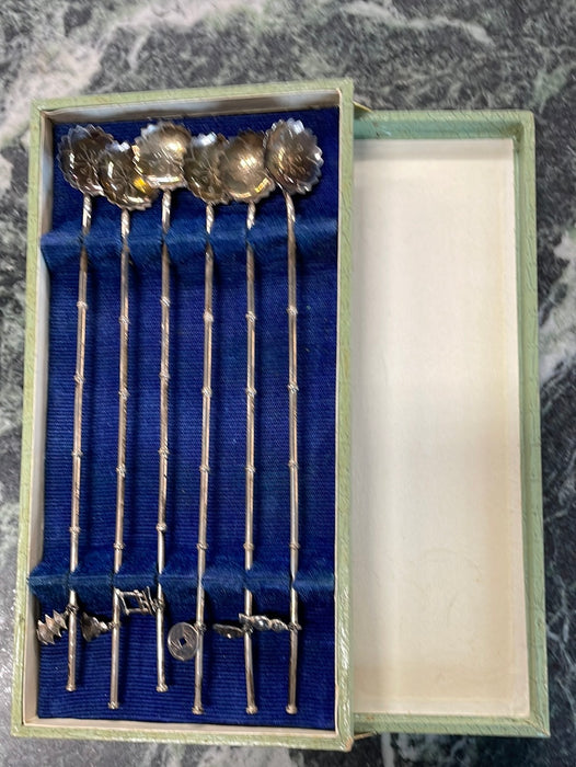 SET OF 940 STERLING 6 JAPANESE TEA SPOONS