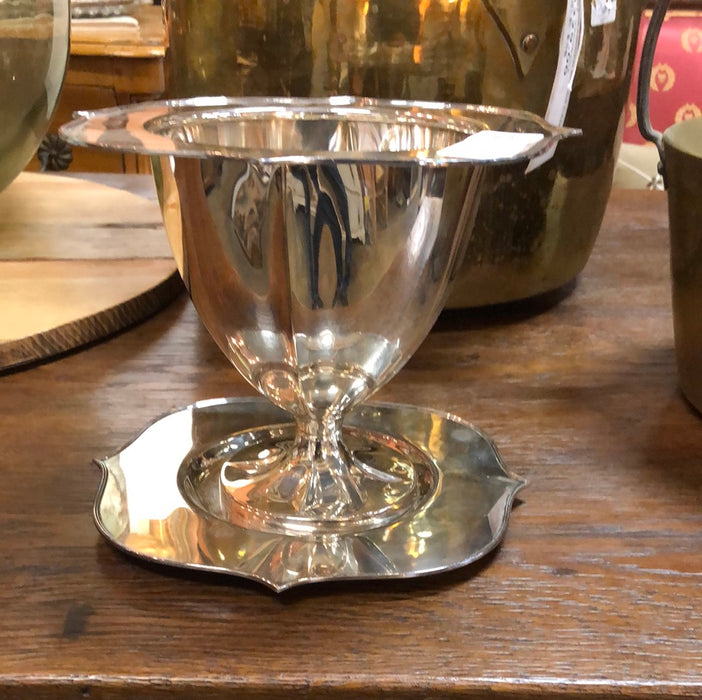 SILVERPLATE TALL FOOTEDL COMPOTE WITH TRAY