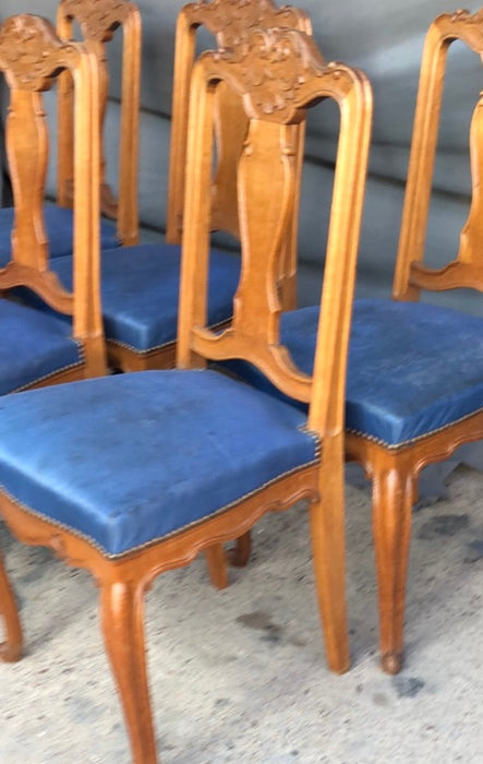 SET OF 6 OAK LOUIS XV CHAIRS WITH  BLUE LEATHER SEAT S