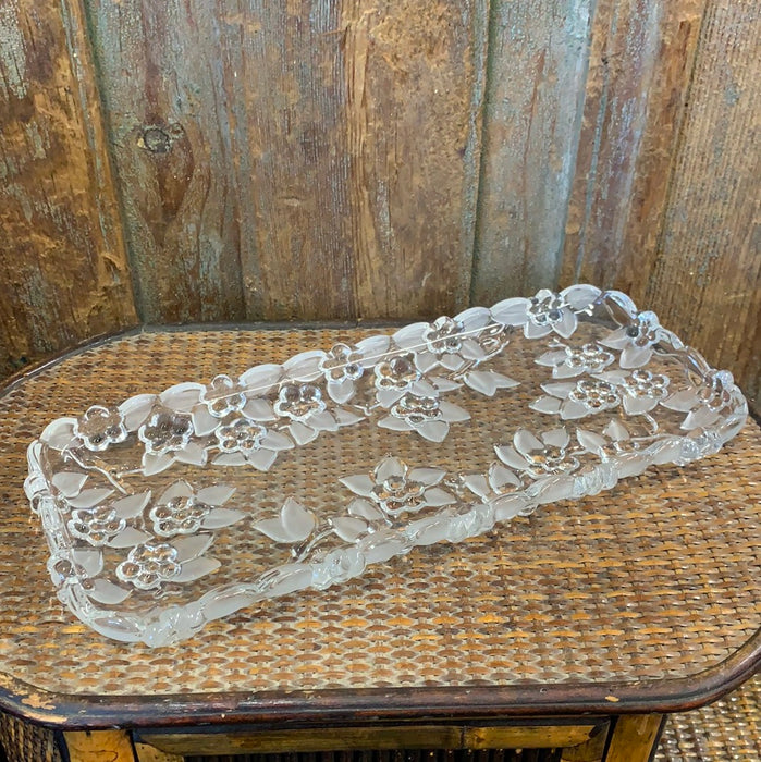 FLORAL CLEAR PRESSED GLASS TRAY