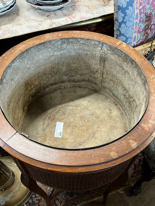 ROUND CANED ZINC LINED PLANTER