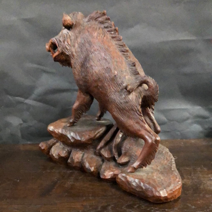 FABULOUS CARVED WOOD BOAR