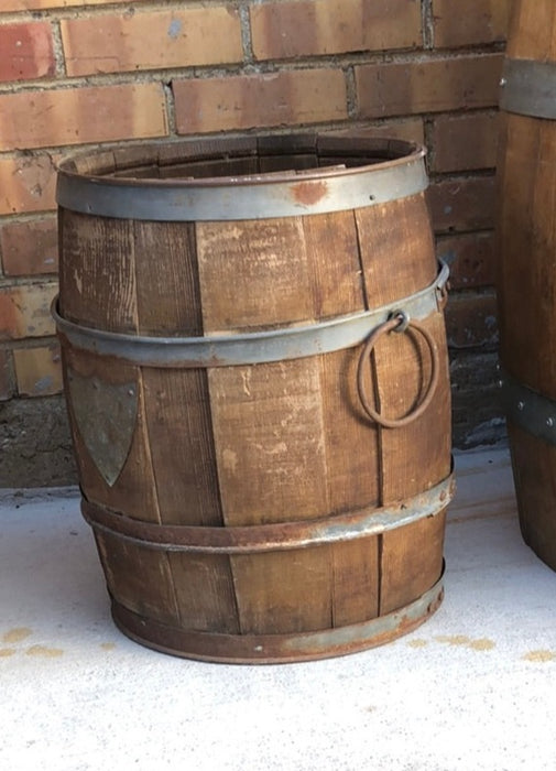 SMALL BARRELL AS FOUND
