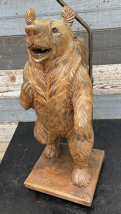 CARVED WOOD BLACK FOREST STYLE BEAR LAMP