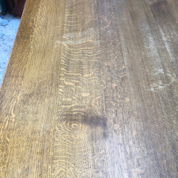 MEDIUM OAK SQUARE LEG FARM TABLE