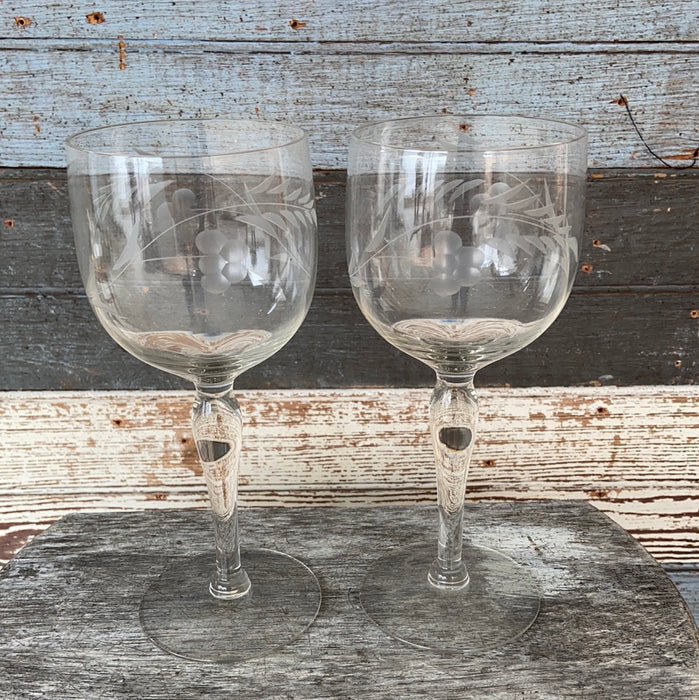 PAIR OF ETCHED WINE STEM GLASSES