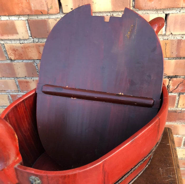 CHINESE OVAL RED WOOD BOX WITH HANDLES