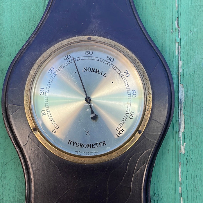 BANJO SHAPED BAROMETER, HYGROMETER AND (BROKEN) THERMOMETER