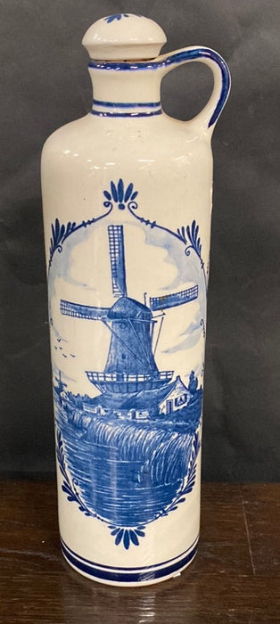 SMALL CYLINDER JUG WITH WINDMILL