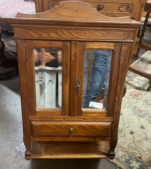 OAK WALL CABINET