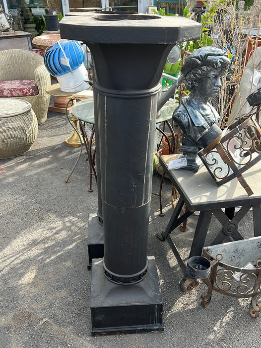 PAIR OF BLACK METAL COLUMNS WITH PLANTER TOPS