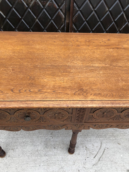 2 DRAWER OAK FLORETTES CARVED CONSOLE TABLE