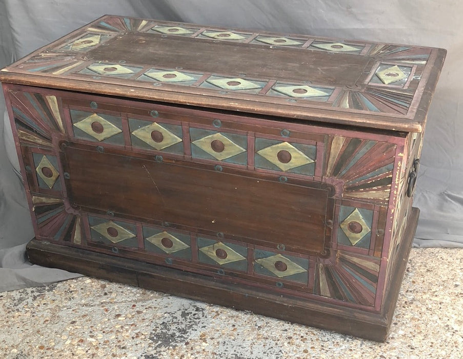 GEOMETRIC CARVED RECTANGULAR WOOD TRUNK