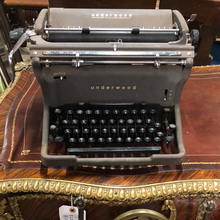 UNDERWOOD TYPEWRITER