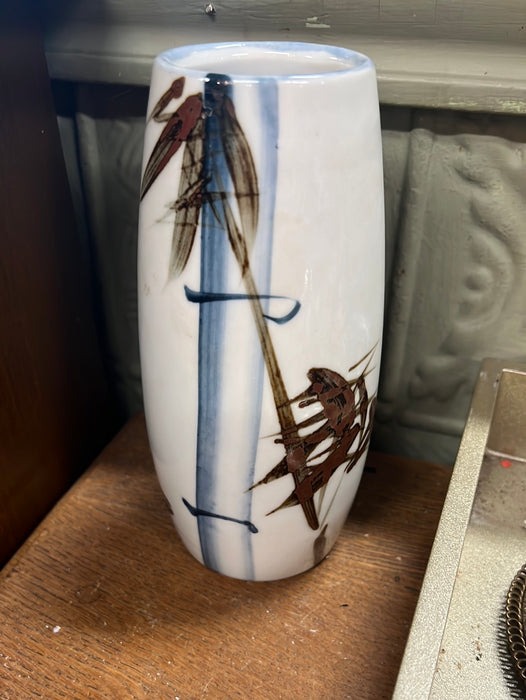 GLAZED JAPANESE CYLINDRICAL VASE WITH BAMBOO DESIGN