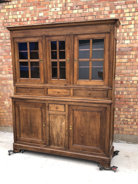 LOUIS PHILIPPE 2 PIECE OAK CABINET