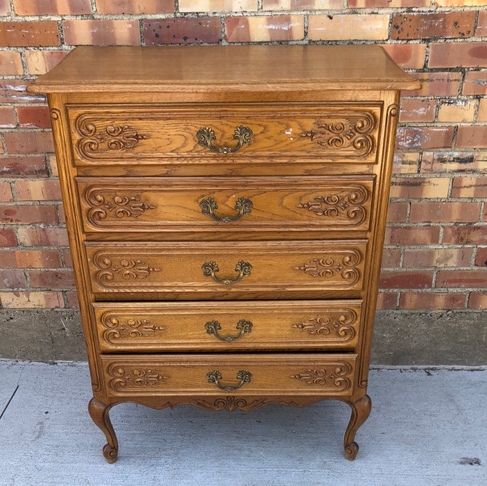 5 DRAWER COUNTRY FRENCH LIGHT OAK CHEST