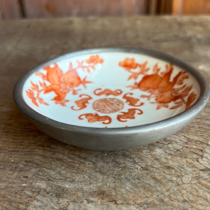 CHINESE RED AND WHITE ENAMEL ON PEWTER SMALL CATCH ALL DISH