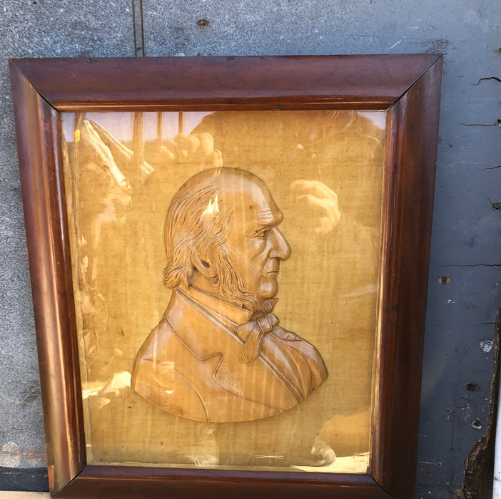 SHADOW BOX WITH WOOD PROFILE