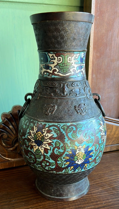 CHAMP LE VE BRONZE ENAMELED CHINESE URN