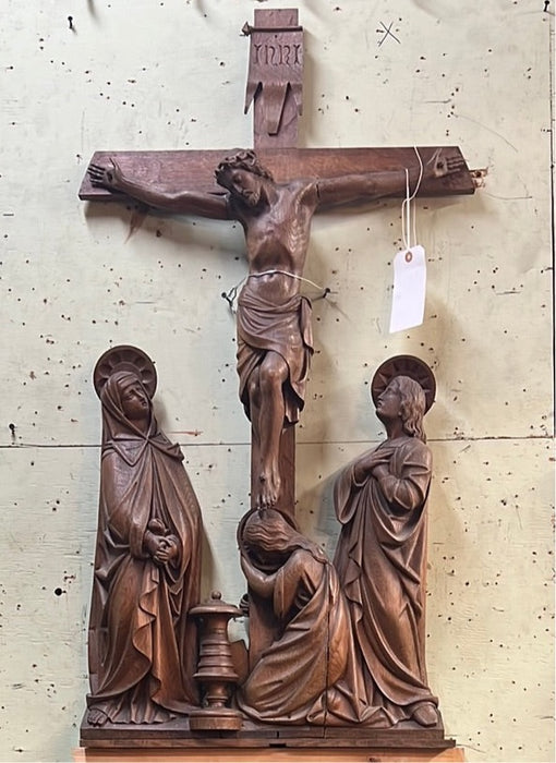 LARGE OAK WALL CRUCIFIXTION