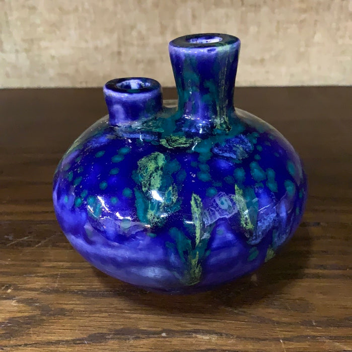 BLUE AND GREEN GLAZED POTTERY VESSEL