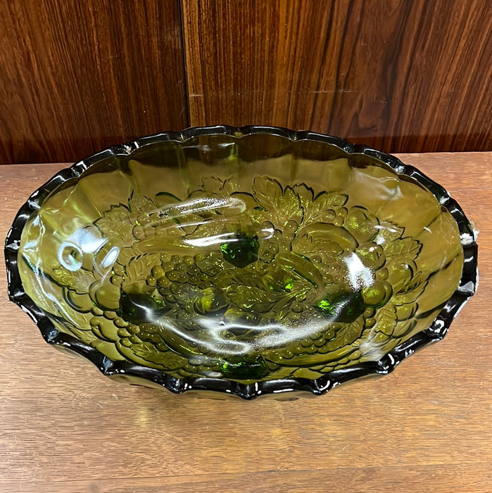 LARGE VINTAGE OVAL GREEN GLASS COMPOTE