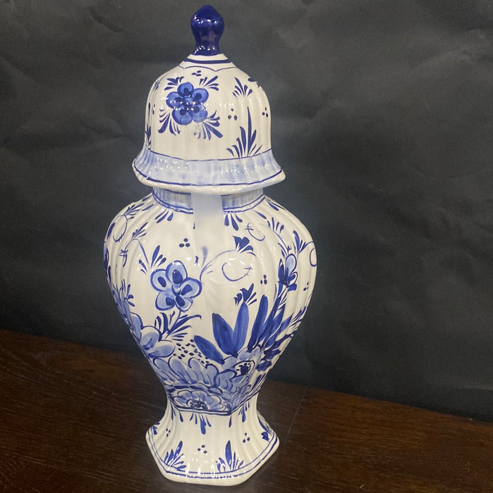 FLARED BASE FLORAL DELFT URN