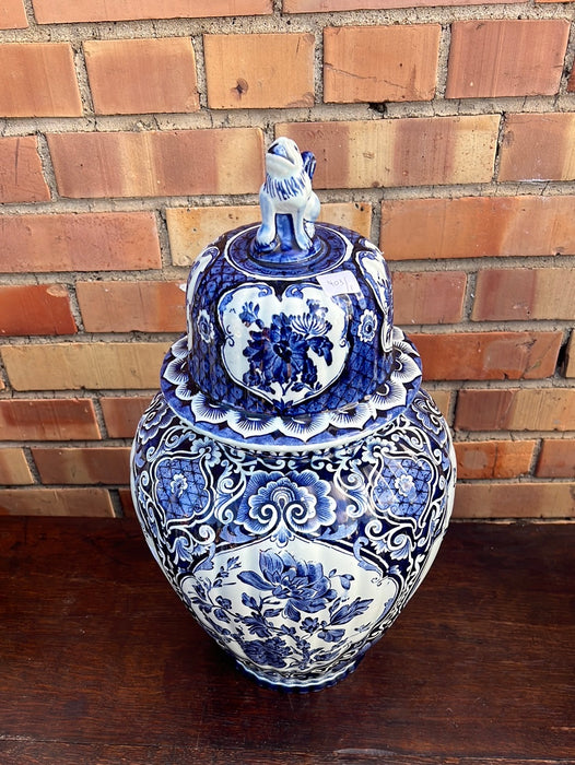 LARGE BLUE AND WHITE DELFT URN WITH FOO DOG