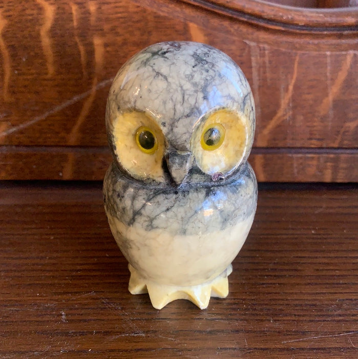 ITALIAN HAND CARVED ALABASTER OWL - AS IS