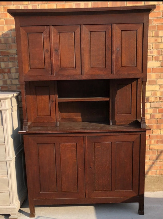 ARTS AND CRAFT OAK BUTLERS CABINET