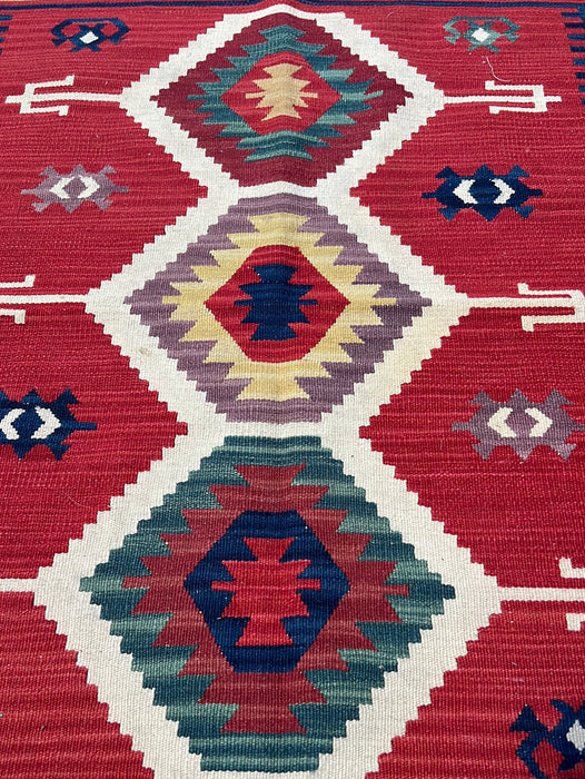 RED NATIVE AMERICAN 2' X 3' RUG