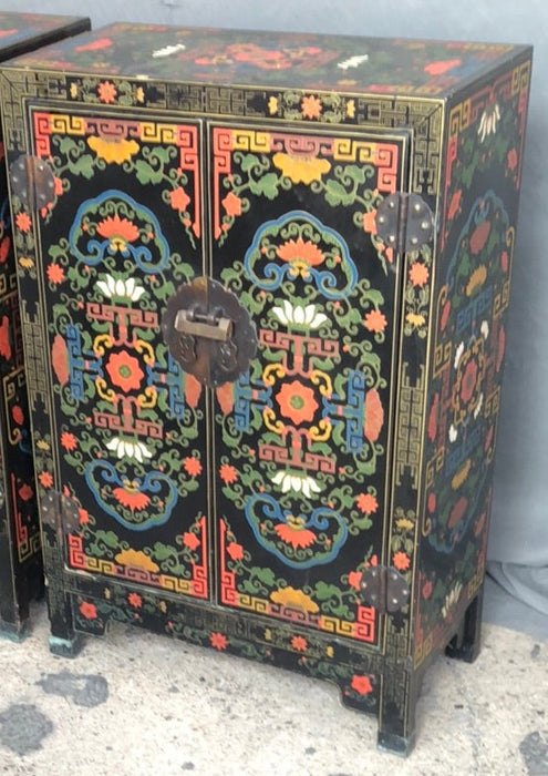 CHINESE FLORAL BLACK LACQUER CABINET