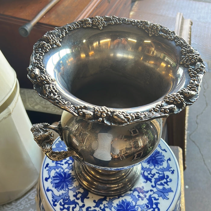 GREY RELIEF SILVERPLATE CHAMPAGNE BUCKET WITH HANDLES