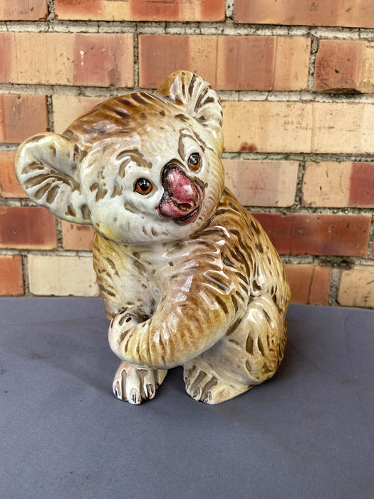 CERAMIC KOALA BEAR