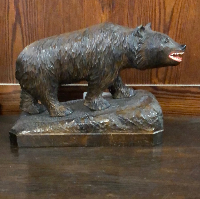 CARVED BLACK FOREST BEAR ON PLATFORM