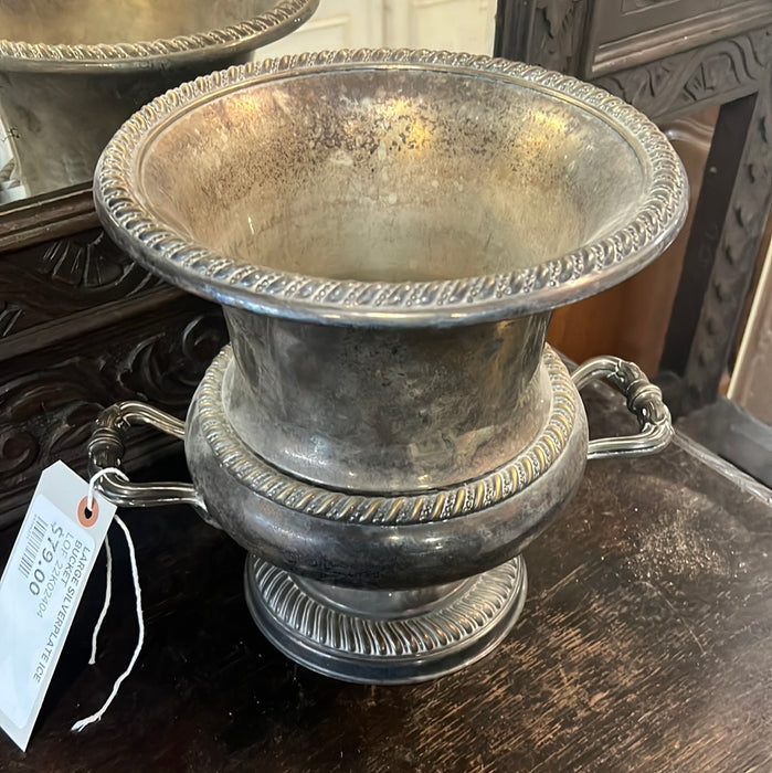 LARGE SILVERPLATE ICE BUCKET