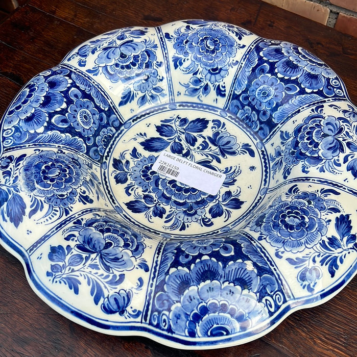 LARGE DELFT FLORAL CHARGER