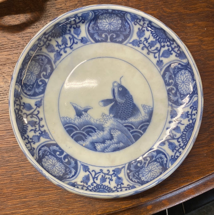 SHALLOW BLUE AND WHITE CHINESE KOI BOWL