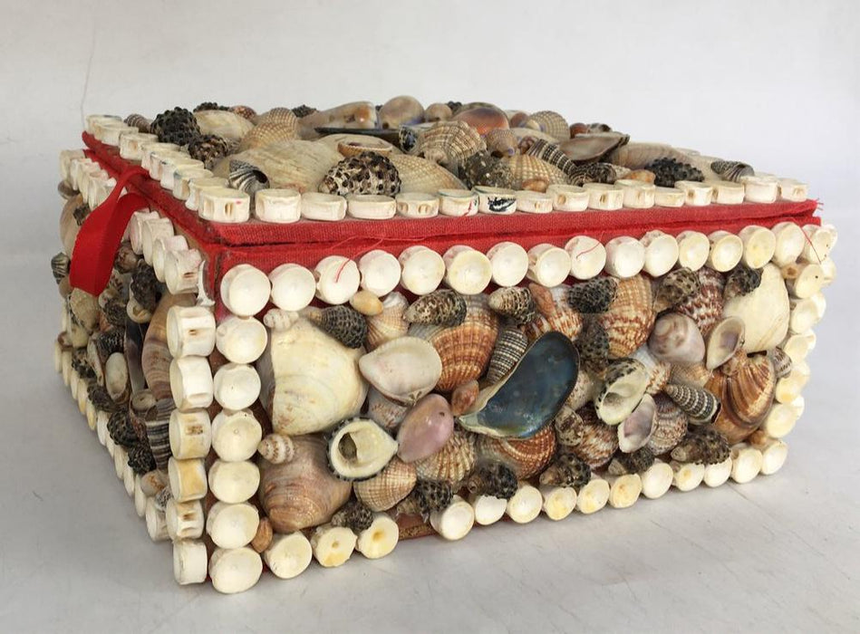 LARGE SEA SHELL BOX - AS FOUND