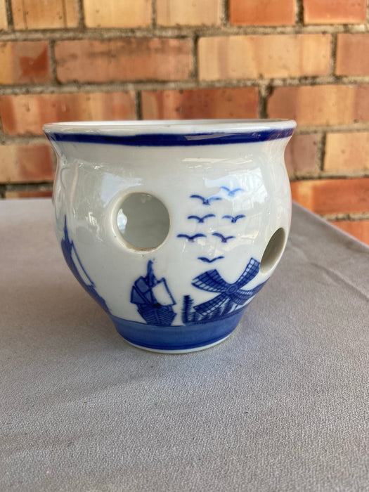 SMALL DELFT WINDMILL JARDINIERE