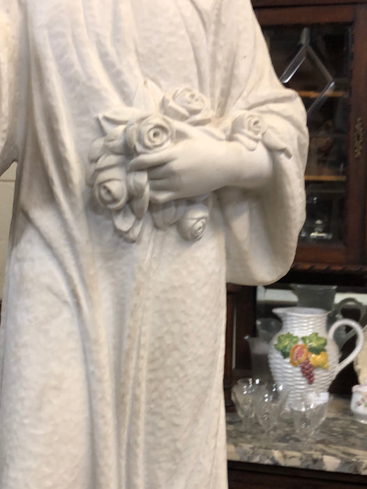 SMALL MARBLE CAST STATUE OF GIRL