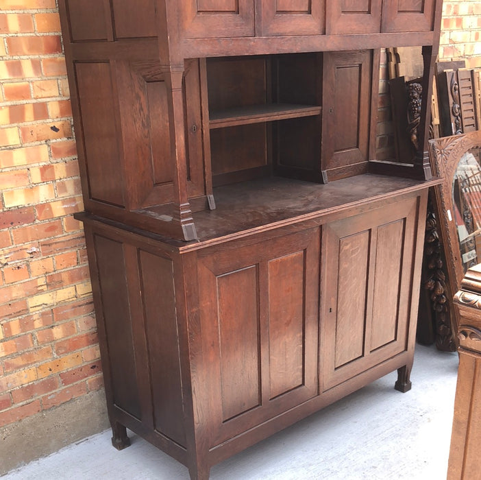 ARTS AND CRAFT OAK BUTLERS CABINET