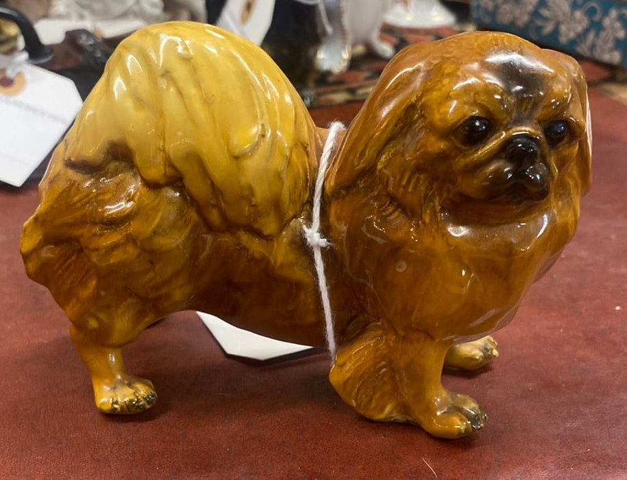 SMALL ROYAL DOULTON PORCELAIN PEKINGESE DOG