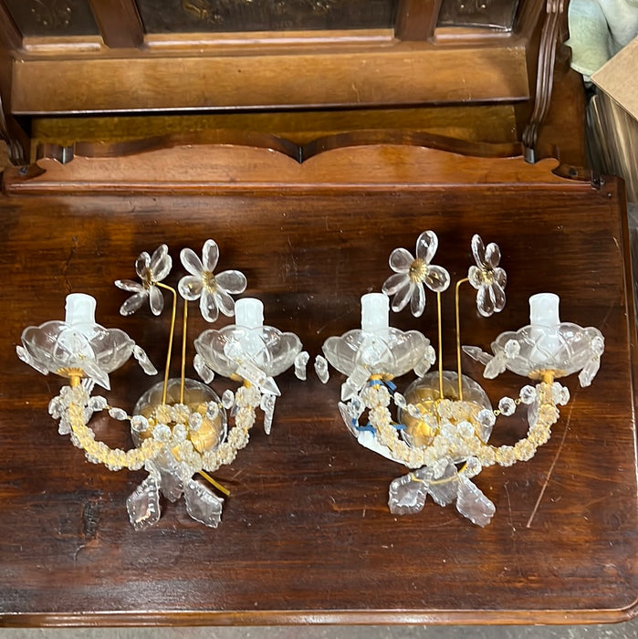 PAIR OF GILT METAL SCONCES WITH CRYSTAL FLOWERS AND PRISMS