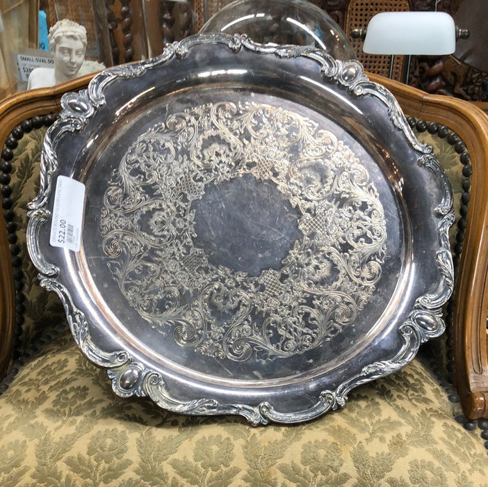 ORNATE ROUND SILVERPLATE TRAY