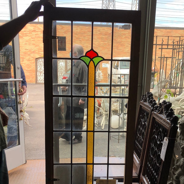 STAINED LEADED GLASS WINDOW