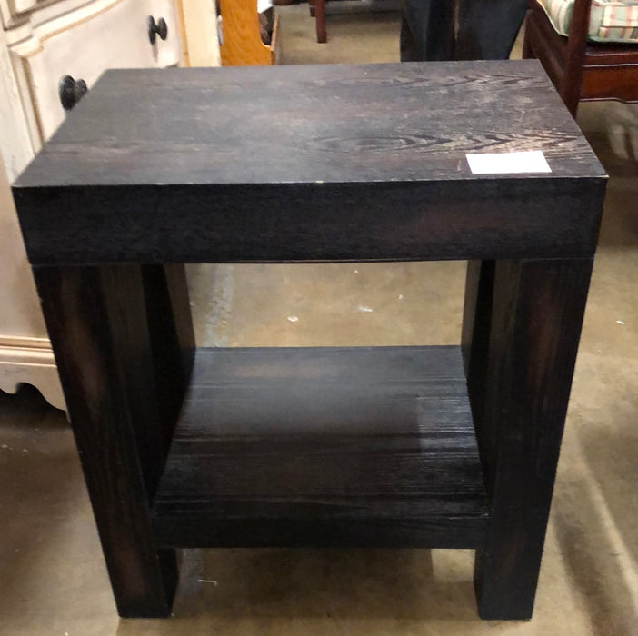 CONTEMPORARY BLACK SIDE TABLE