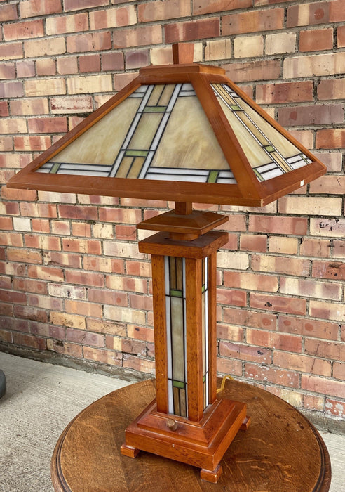 MISSION STYLE STAINED GLASS LAMP